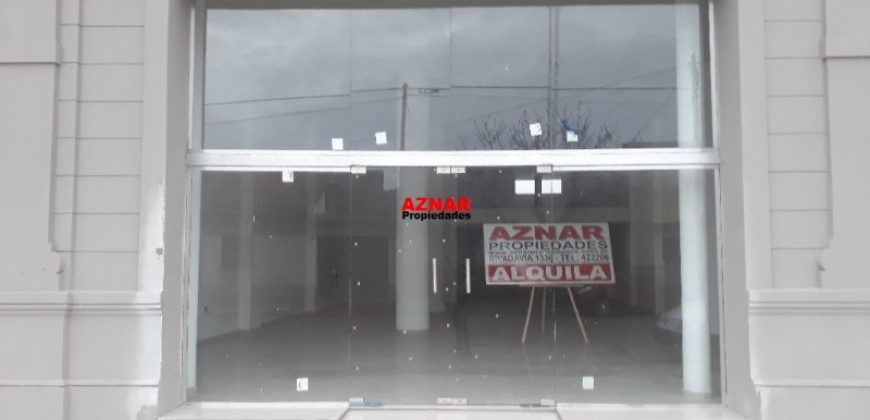 Local en Alquiler en Rivadavia