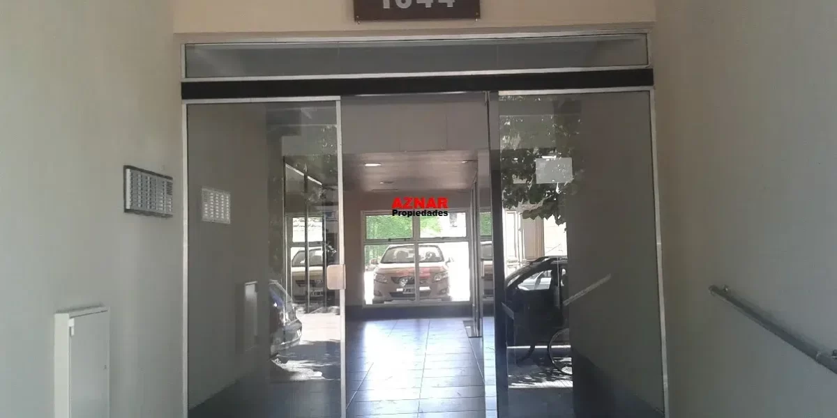 Departamento en Pellegrini 1644
