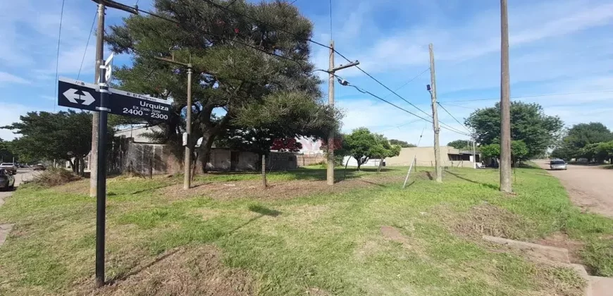 Terreno en Entre Rios y Urquiza