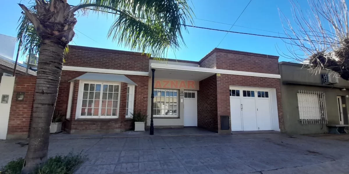 Casa en Ameghino 1942