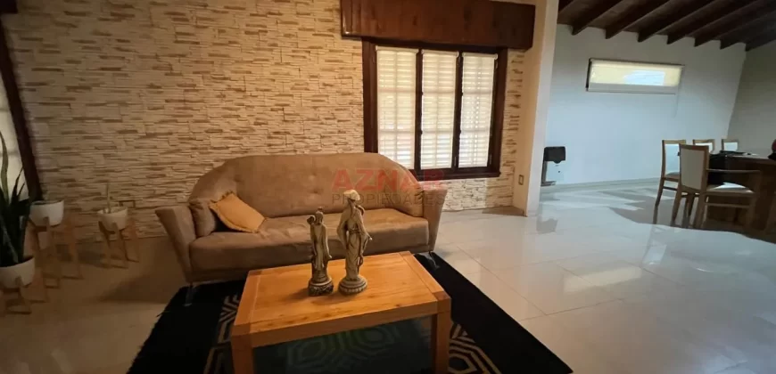 Casa en San Martín 595